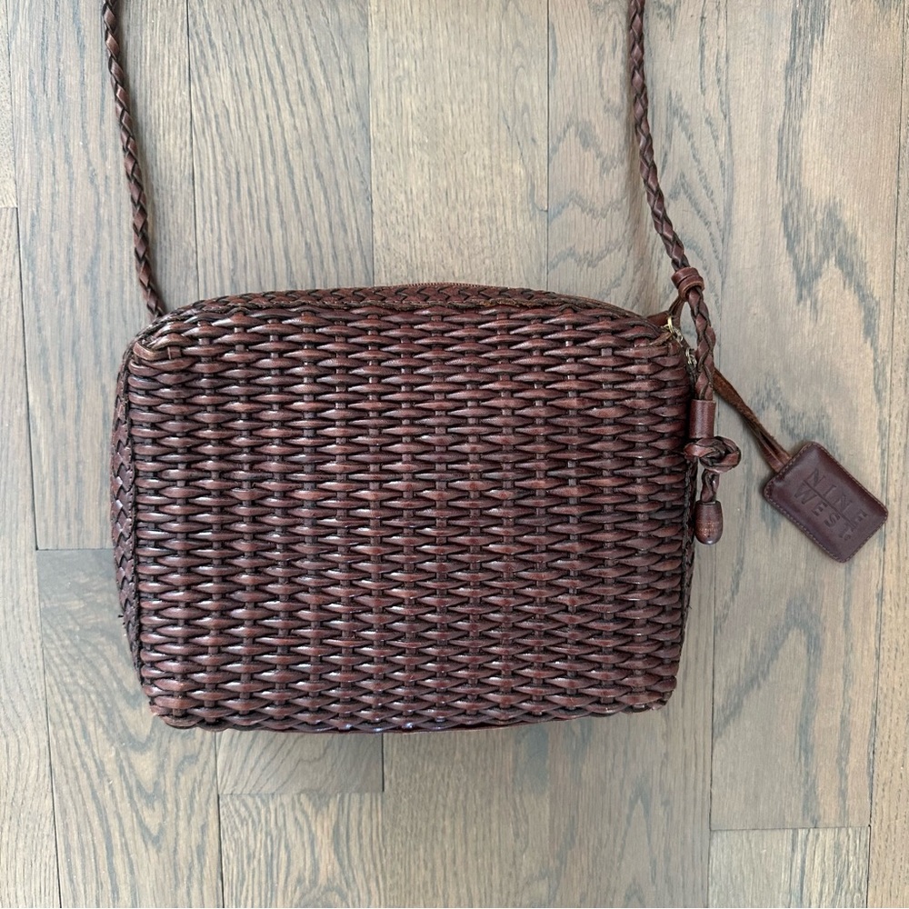 Vintage Woven Leather Small Rectangular Crossbody Handbag Brown 10"x7.5"x2.75 - Picture 9 of 11